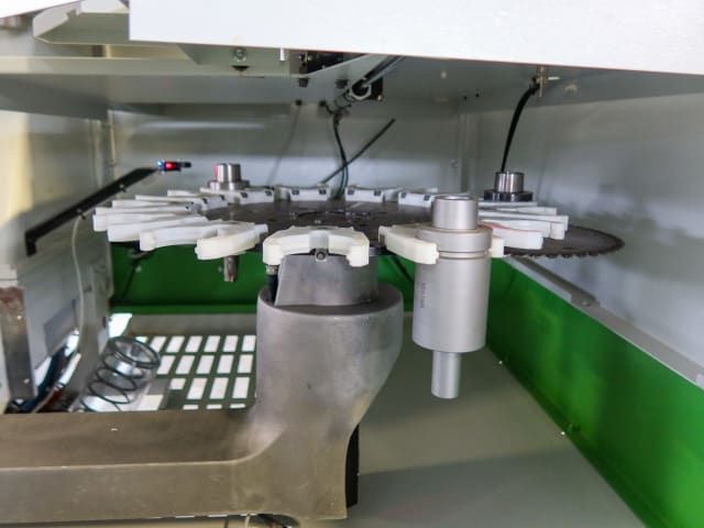 Centro di lavoro a 5 assi BIESSE ROVER A 1532