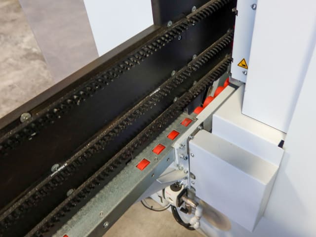 Centre D'Usinage Vertical WEEKE BHX 055