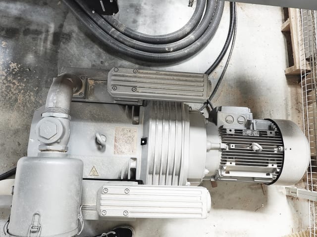 5 Axis CNC Routers BIESSE ROVER C 6.65 CONF.3