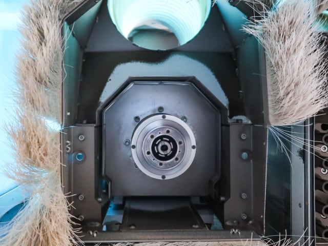 네스팅 작업대가 있는 머시닝 센터 WEEKE BHP 210