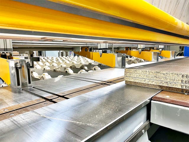 Seccionadoras De Carga Automática SCHELLING FH 430/430