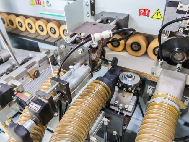 单边封边机 BRANDT KDF 440 C