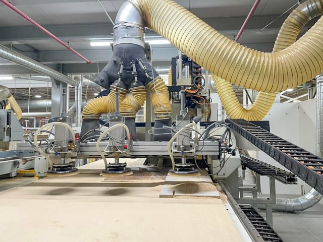CNC Machine Centres With Flat Table MORBIDELLI UNIVERSAL 3615