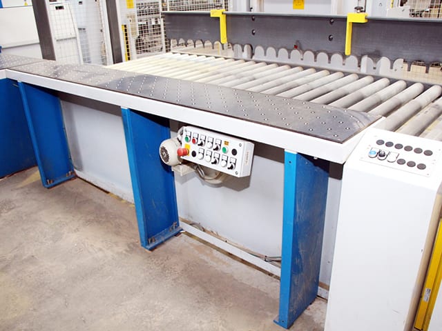 Plattensäge in Winkelausführung HOLZMA HKL 11/43/22/L