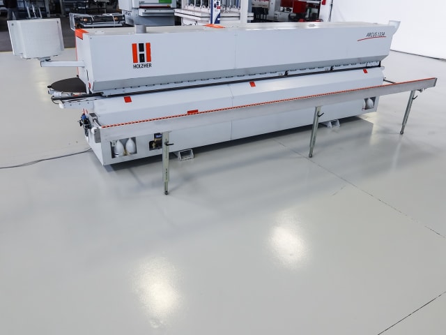 Einseitige Kantenanleimmaschine HOLZHER ARCUS 1334