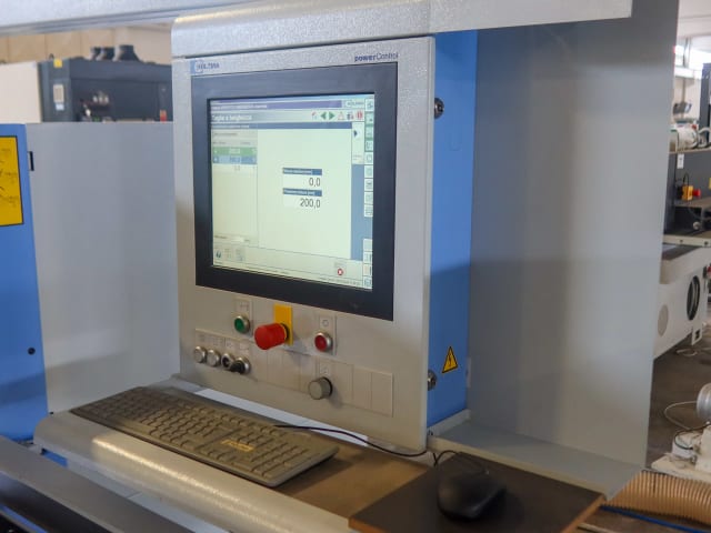 Scie À Panneaux À Chargement Frontal HOLZMA HPP 250/38/38