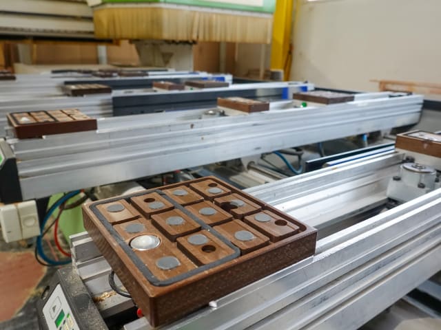 CNC Machine Centres With Pod And Rail BIESSE ROVER 30 L 2