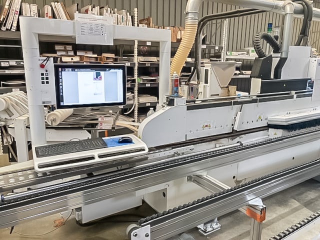 Einseitige Kantenanleimmaschine HOMAG KAL 370/8/A3/L