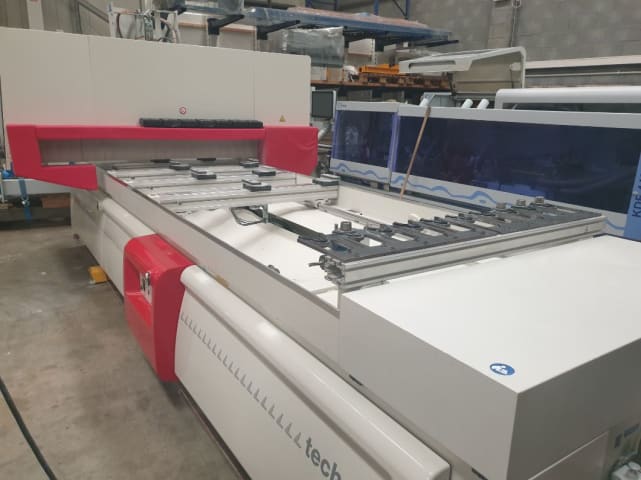 CNC Machine Centres With Pod And Rail SCM TECH Z1 PRO 31 A