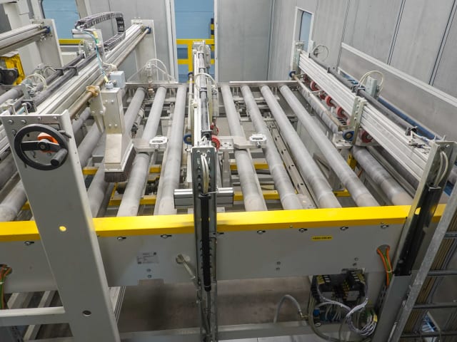 Squaring Lines KRAFT + AVERCON + FRAXINUS FLOORING PRODUCTION LINE