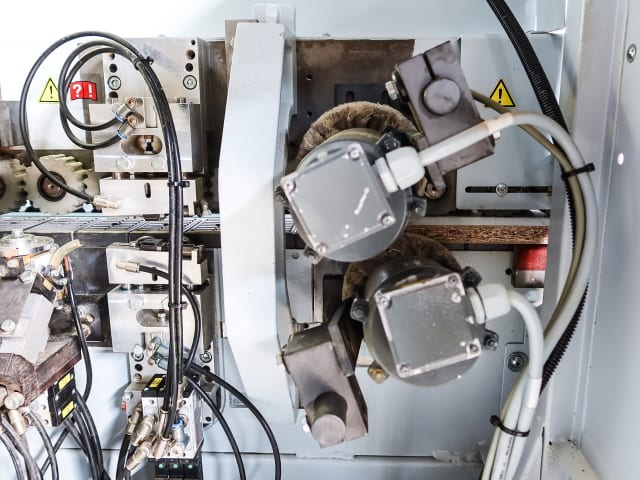 Bordatrice Singola BRANDT KDF 430 C