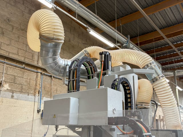 Centro di lavoro a 5 assi MASTERWOOD PROJECT 565