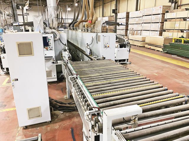 Panel Feeding and Loading BARGSTEDT TBH 200/ER/30/12