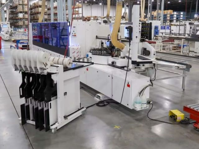 Máquina De Colar Bordos Simples HOMAG EDGETEQ S-500