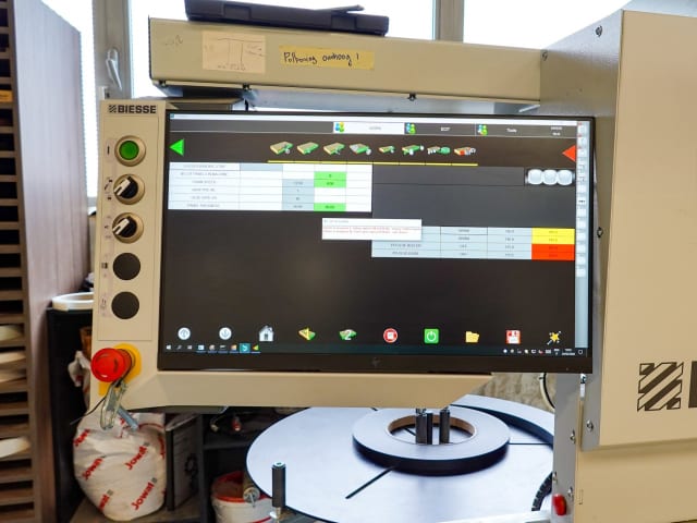 Einseitige Kantenanleimmaschine BIESSE AKRON 1330 A