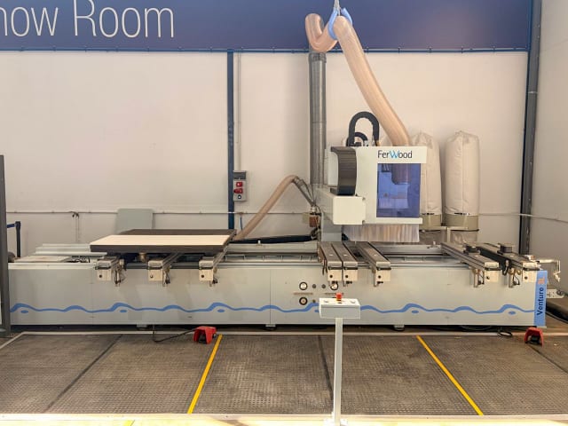 CNC Machine Centres With Pod And Rail WEEKE VENTURE 3 L