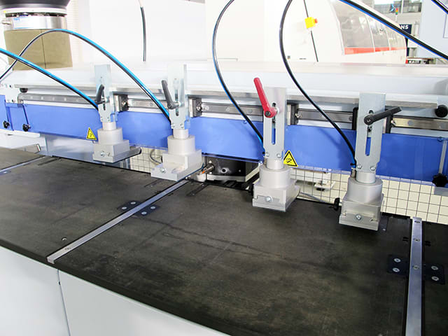 自动钻孔-铰孔 WEEKE ABD 050 12