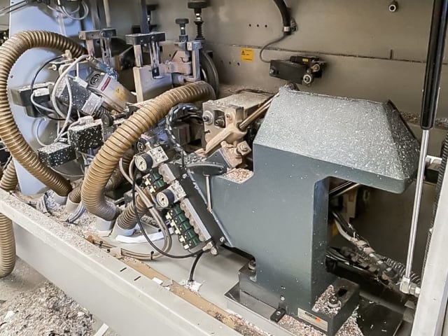 Einseitige Kantenanleimmaschine HOLZHER SPRINT 1417