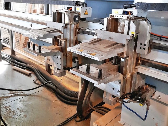 CNC for Flexible Drilling WEEKE BHX 500