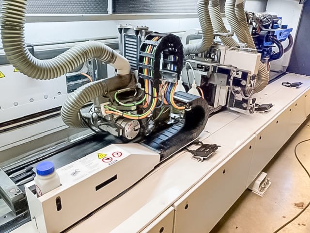 Einseitige Kantenanleimmaschine HOMAG KAL 370/8/A3/L