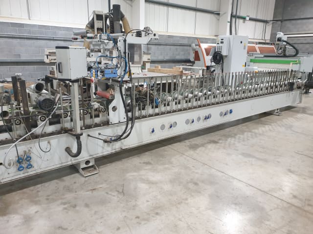 Máquina De Recubrimiento De Perfiles BARBERAN PROFILE WRAPPER