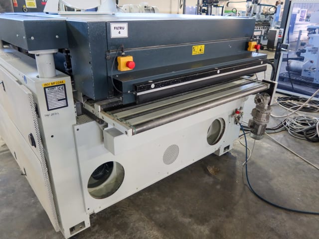 Lixadeira Inferior VIET VALERIA-2.3I RR