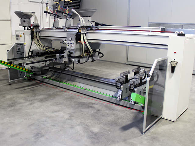 Perceuse–Tourillonneuse automatique BIESSE TECHNO INFOR
