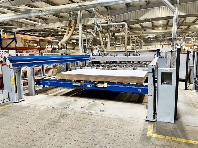 Piły Panelowe Z Załadunkiem Automatycznym HOLZMA HPL 530/43/22 PROFI
