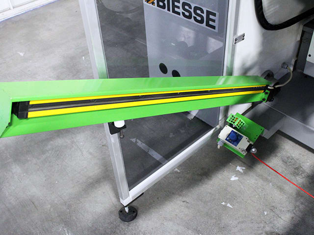 Perceuse–Tourillonneuse automatique BIESSE TECHNO INFOR