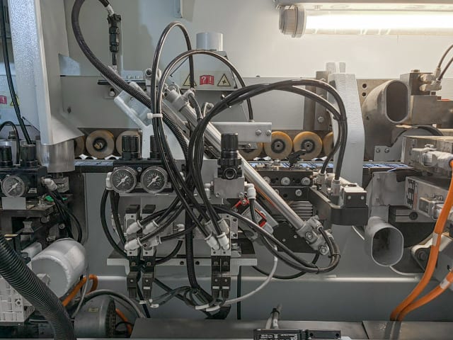 Bordatrice Singola BRANDT KDF 440