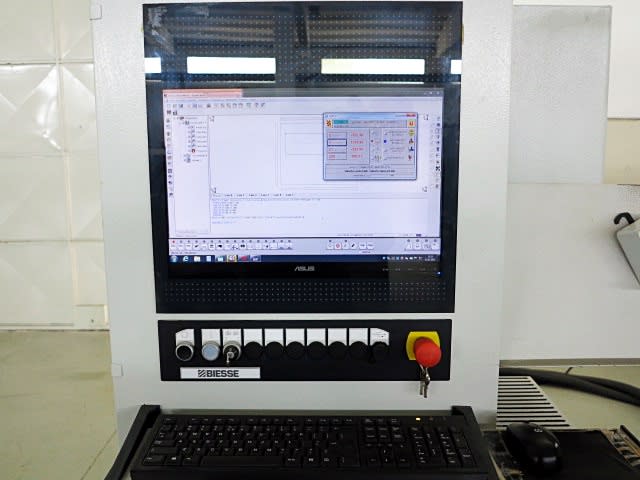 Centre d'usinage à ventouses BIESSE ROVER A-S 1332
