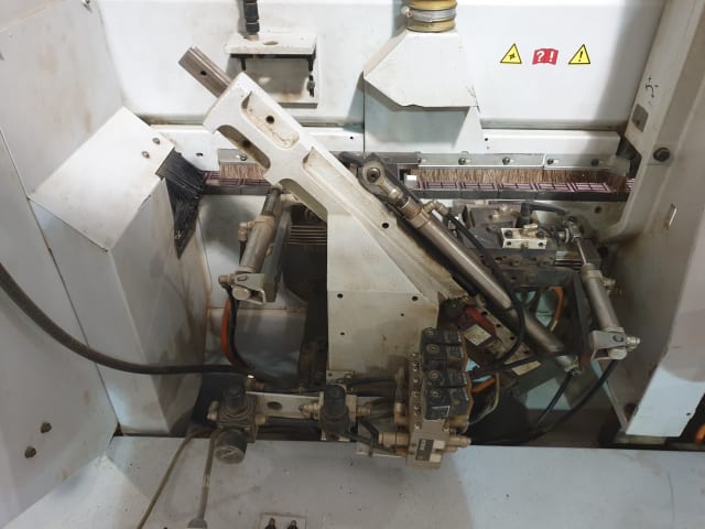 단일 에지 밴더 BRANDT KDF 670 PROFILINE