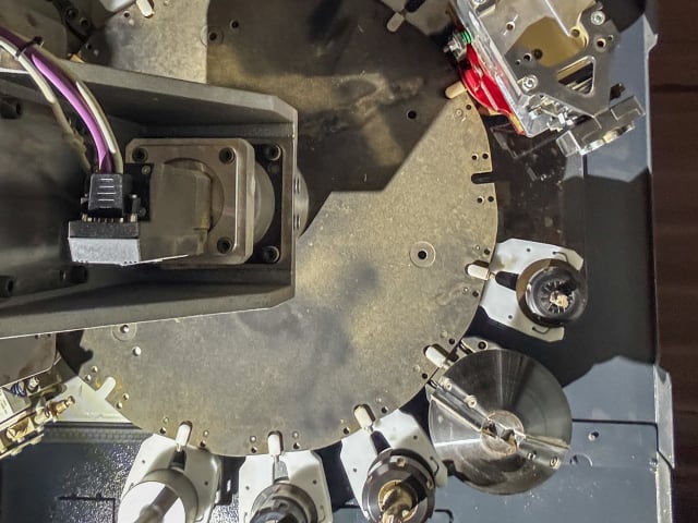 CNC Machine Centres For Routing, Drilling And Edgebanding. BIESSE ROVER B EDGE 1950