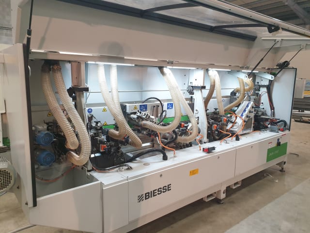 Bordatrice Singola BIESSE JADE 240
