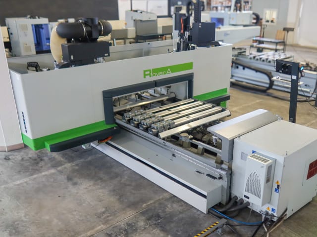 Bearbeitungszentrum mit Kantenverleimung BIESSE ROVER A 1842 EDGE