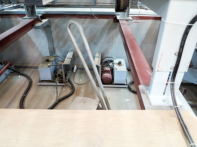 로더 BARGSTEDT TBP 410/40/25/25 GR