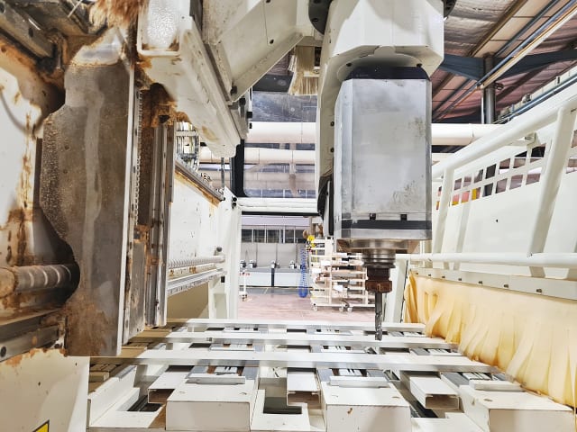Centro di lavoro a 5 assi SCM RECORD 142