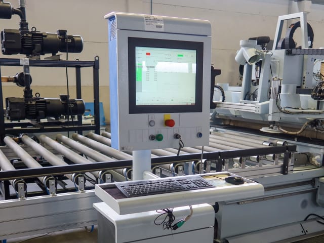 네스팅 작업대가 있는 머시닝 센터 WEEKE BHP 200 / VANTAGE 714