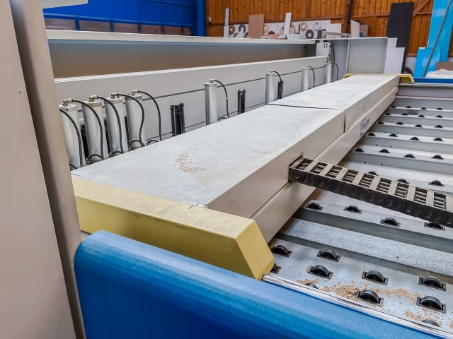 Plattensäge – Beschickung von vorne HOLZMA HPP 380/43/43 OPTIMAT