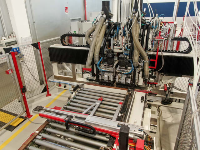 Ligne De Percage Tourillonage PRIESS BAT-DTW-CNC