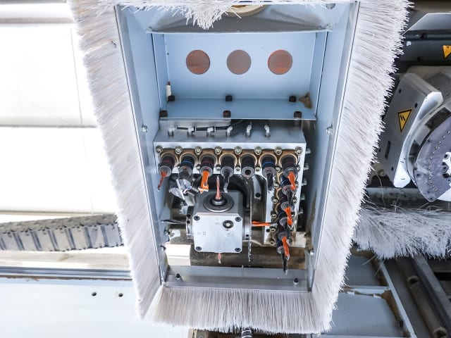 5-Ти Осевой Обрабатывающий Центр HOMAG BMG 512