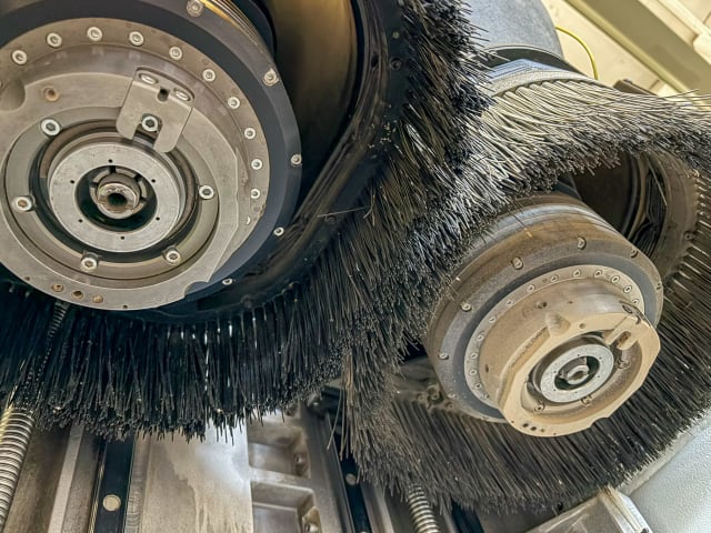 CNC Machine Centres For Routing, Drilling And Edgebanding. BIESSE ROVER B 1984 G EDGE