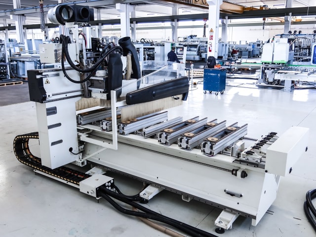 Centro di lavoro a Ventose SCM TECH 80 PLUS