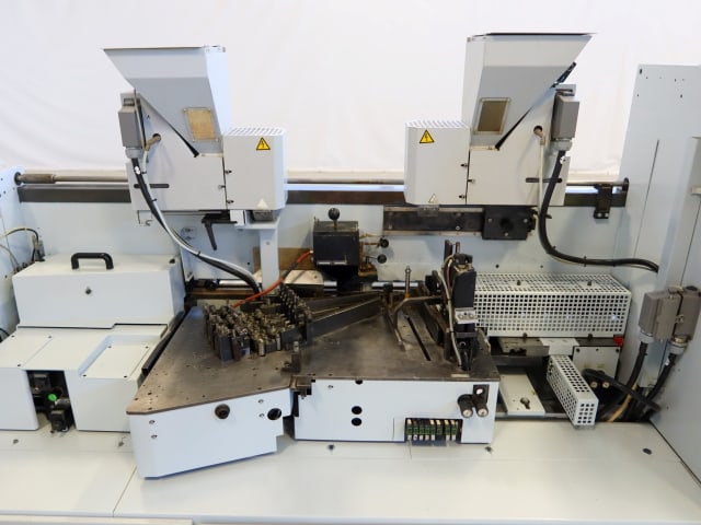Máquina De Colar Bordos Simples HOMAG KAR 310/9/A20/S2