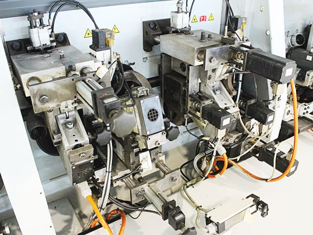 Bordatrice Singola BRANDT KDF 790 PROFILINE