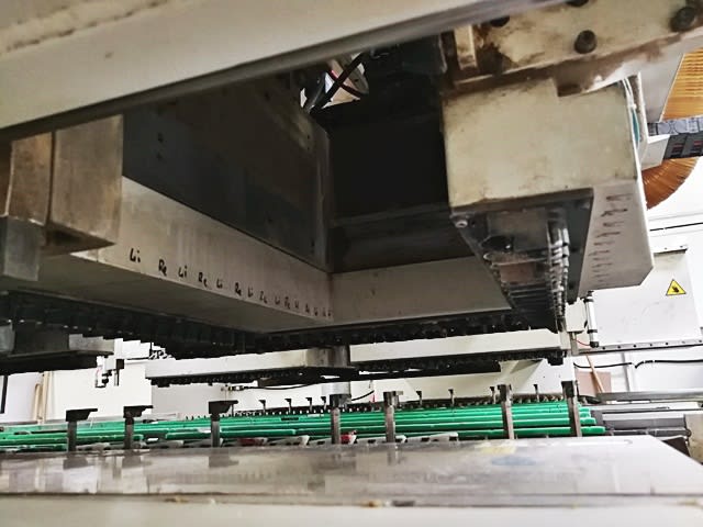 Máquina flexible de perforación MORBIDELLI AUTHOR 900