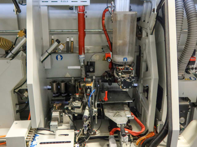 单边封边机 BIESSE AKRON 1440 AIRTEC