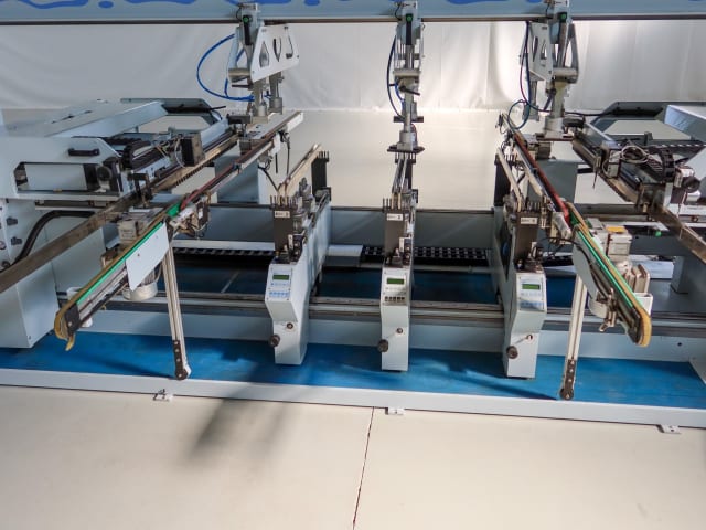 Automatic Drilling Machine WEEKE BST 500