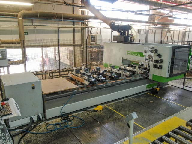 Centro di lavoro a Ventose BIESSE ROVER A 1232