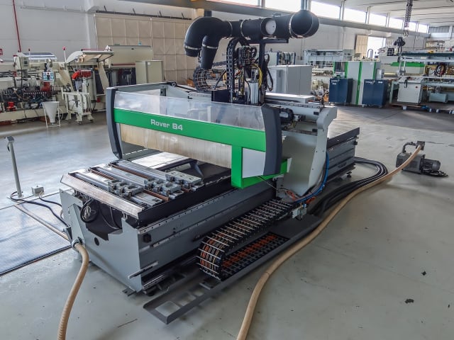 Обрабатывающий Центр С Присосами BIESSE ROVER B 4.40